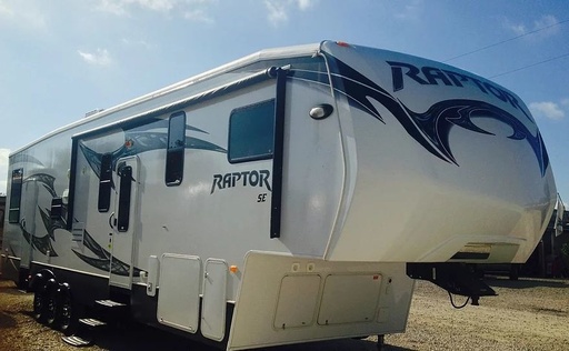 2013 Keystone Raptor 2 Toy Hauler for rent in Hutto, TX