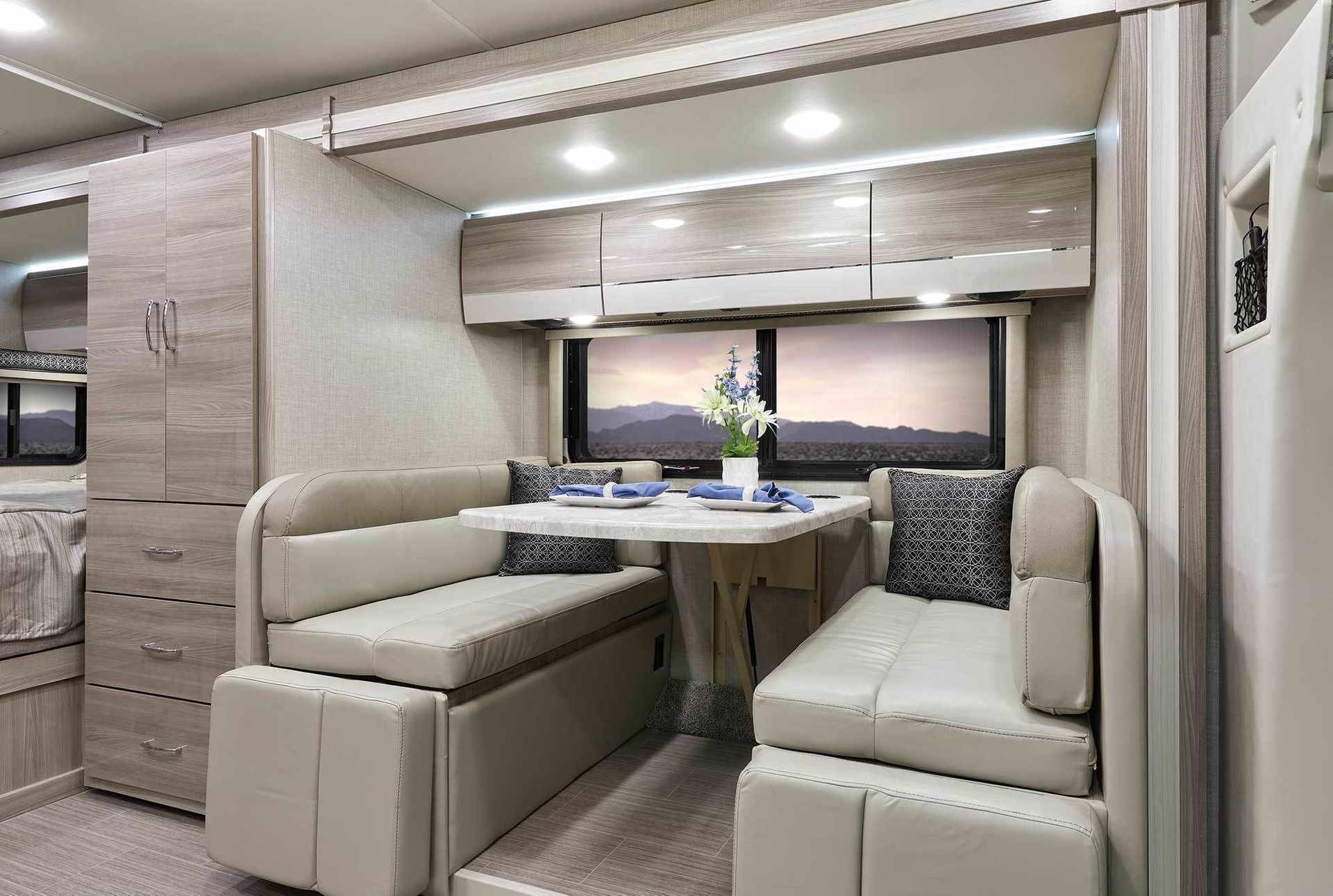 Photo 4 - 2021 Mercedes-Benz Class A Motorhome rental photo 13