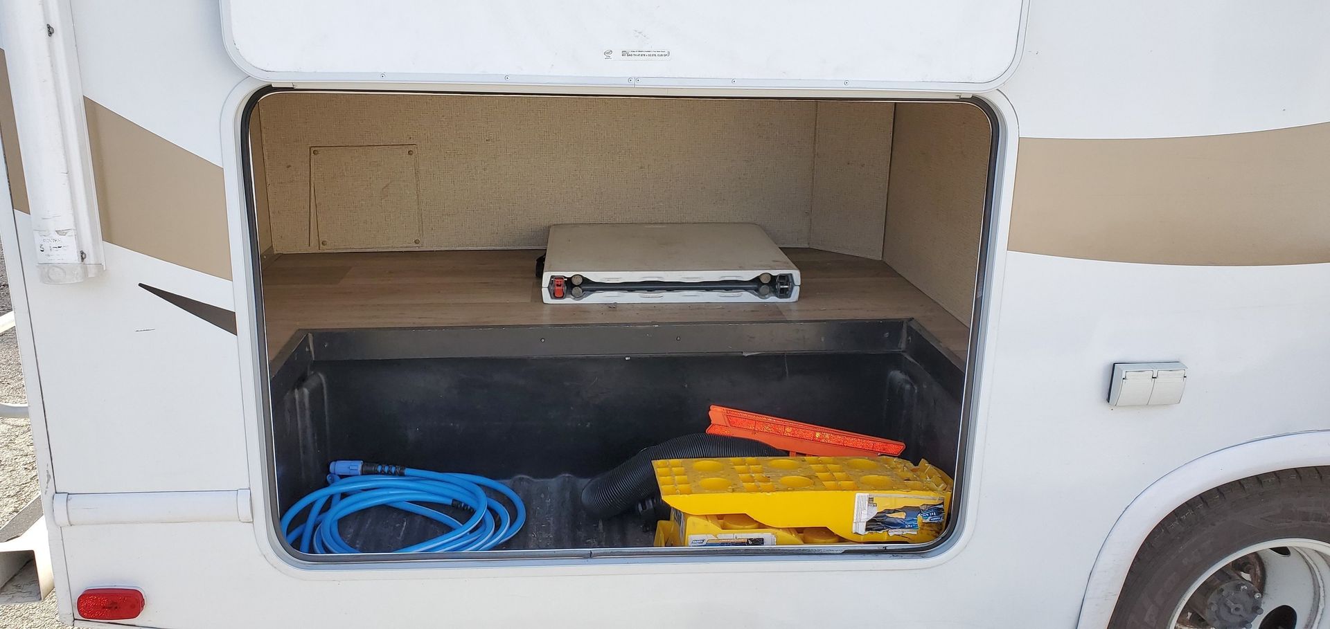 Photo 2 - 2019 Thor Class C Motorhome rental photo 4