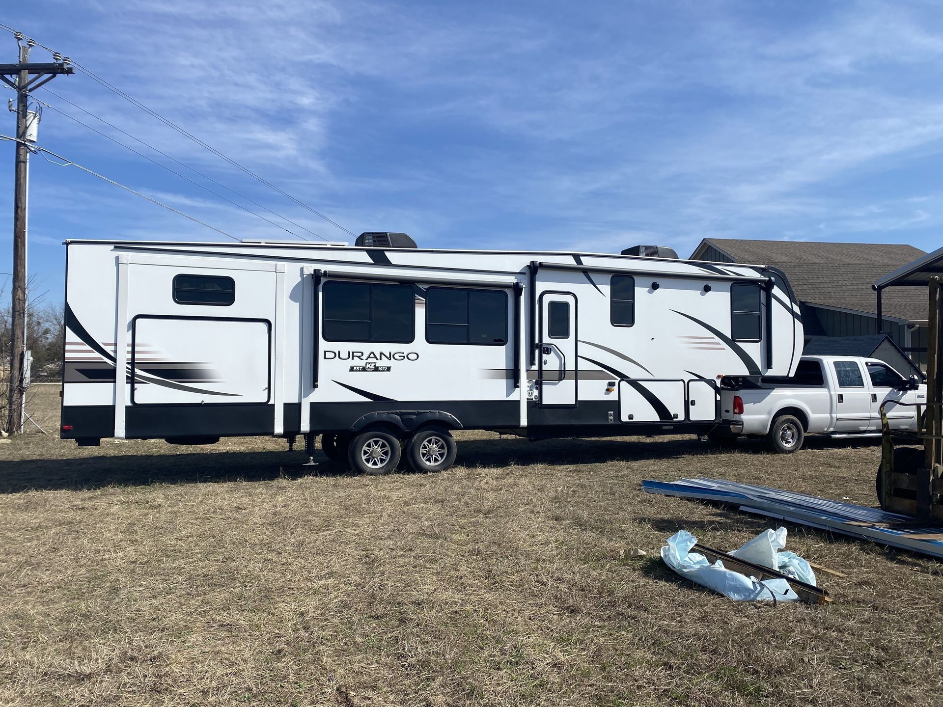 Photo 3 - 2021 K-Z Fifth Wheel rental photo 5