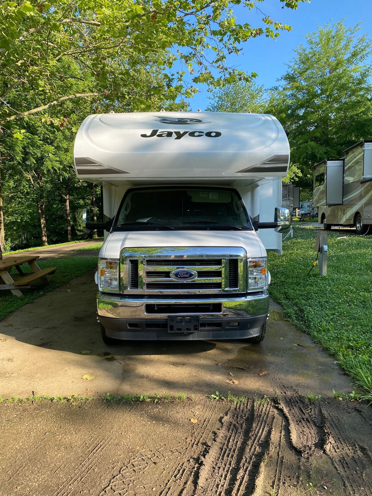 Photo 1 - 2021 Jayco Class C Motorhome rental photo 3