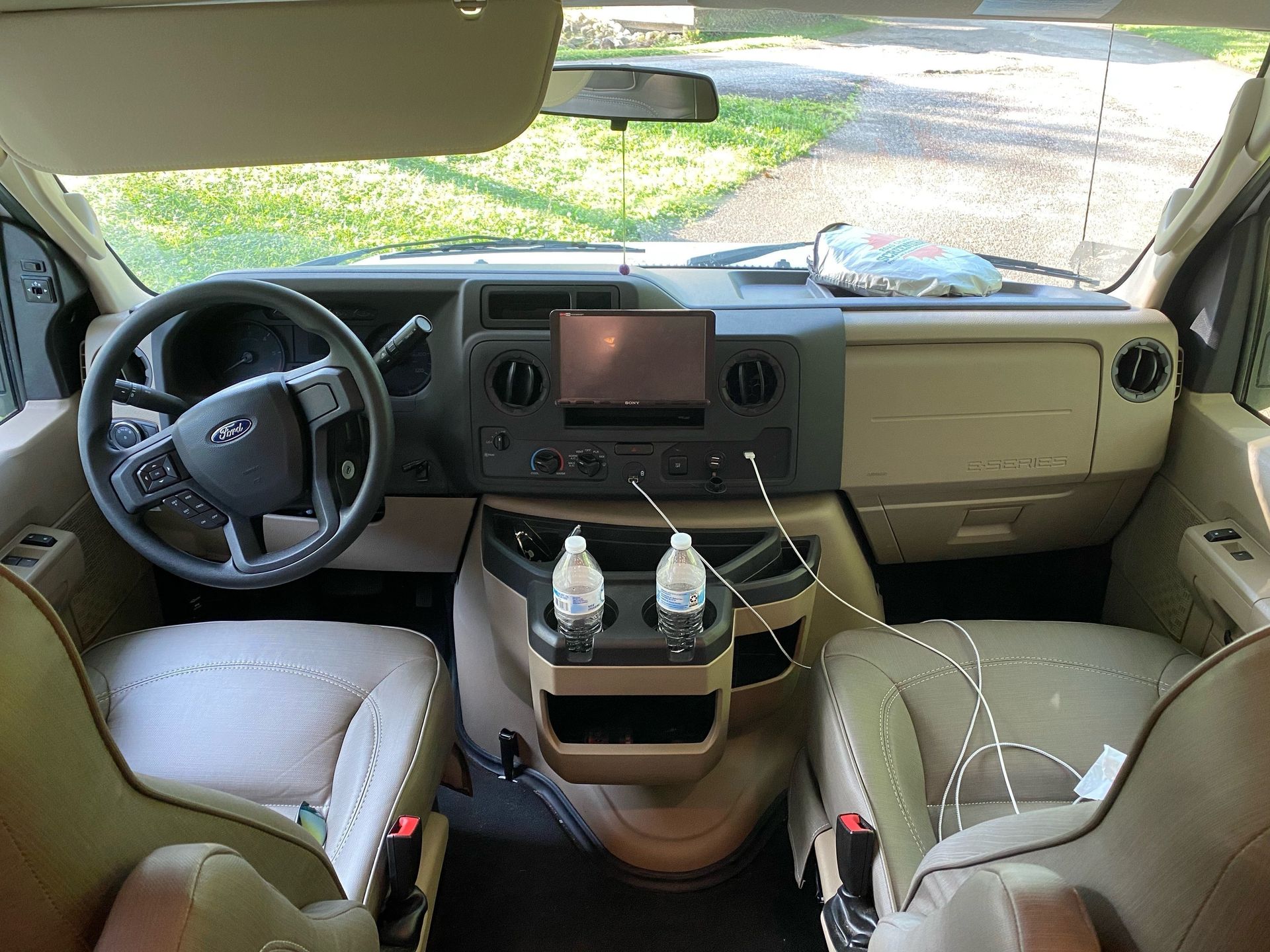 Photo 19 - 2021 Jayco Class C Motorhome rental photo 21