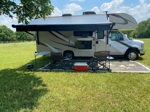 2019 Thor Motor Coach Four Winds 22B Class C Motorhome for rent in Ada, OK