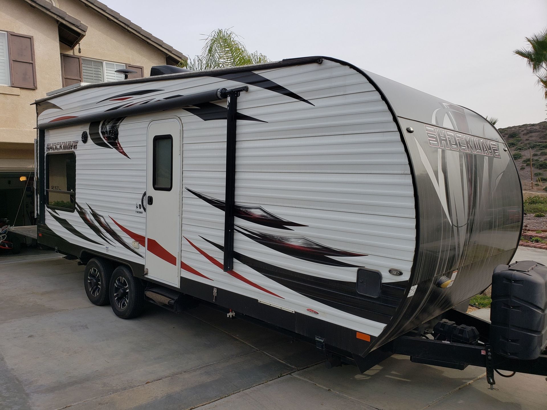 Photo 35 - 2017 Forest River Toy Hauler rental photo 37