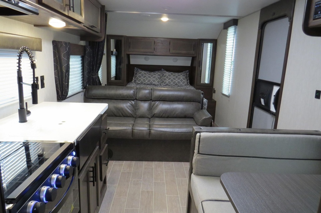 Photo 11 - 2021 Forest River Travel Trailer rental photo 13