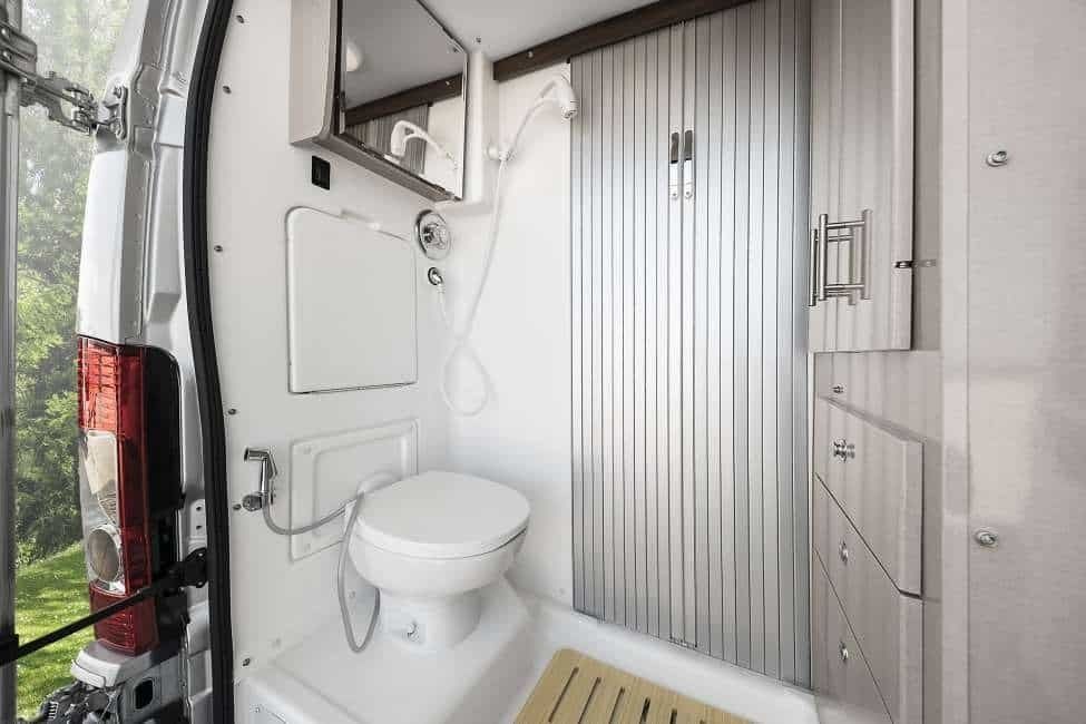 Photo 4 - 2021 Winnebago Class B Motorhome rental photo 6
