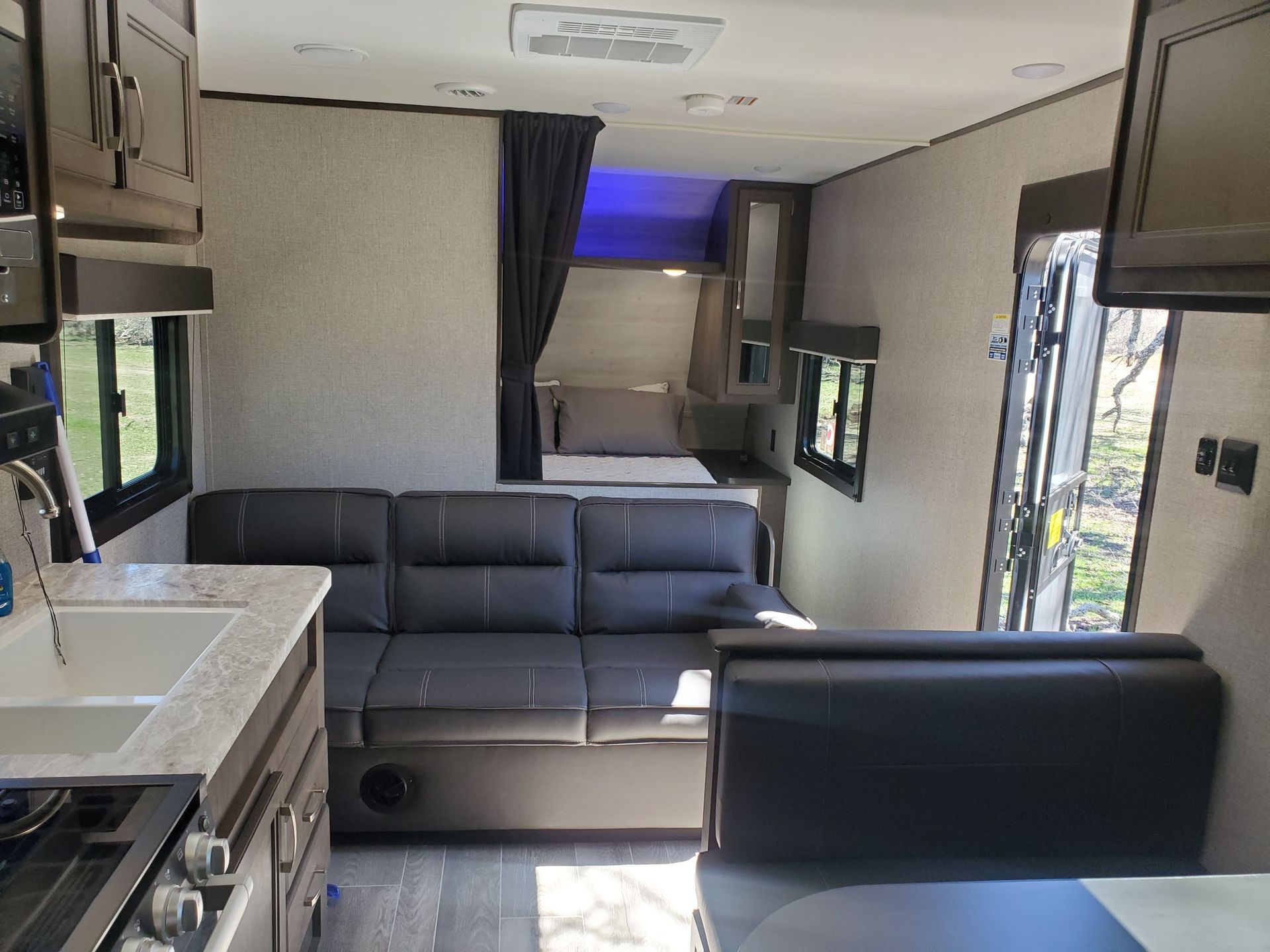 Photo 9 - 2021 Jayco Travel Trailer rental photo 11
