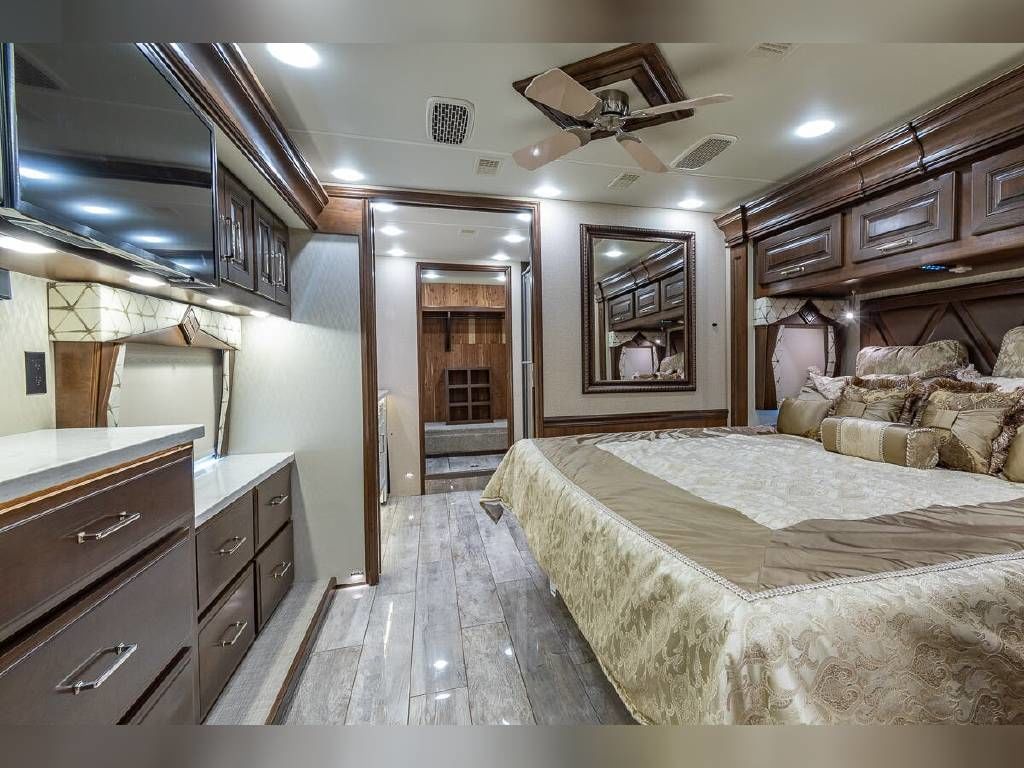 Photo 8 - 2019 Entegra Coach Class A Motorhome rental photo 14