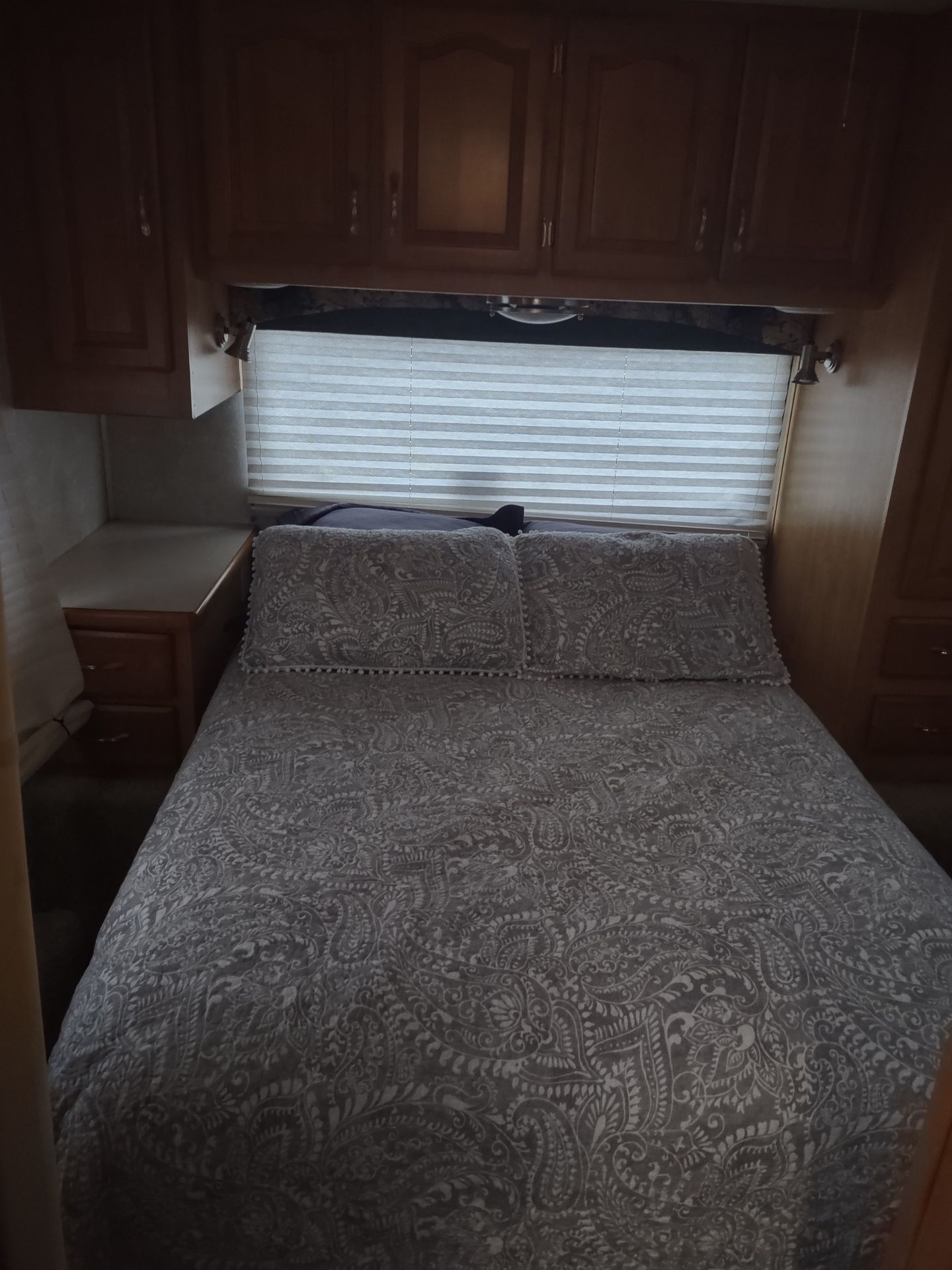 Photo 6 - 2005 Forest River Class C Motorhome rental photo 8