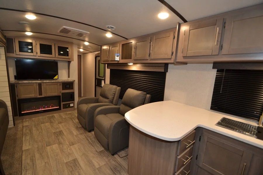 Photo 2 - 2021 Crossroads Rv Travel Trailer rental photo 4