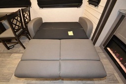 Photo 4 thumbnail 6