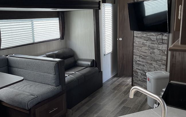 Photo 4 - 2020 Forest River Travel Trailer rental photo 6