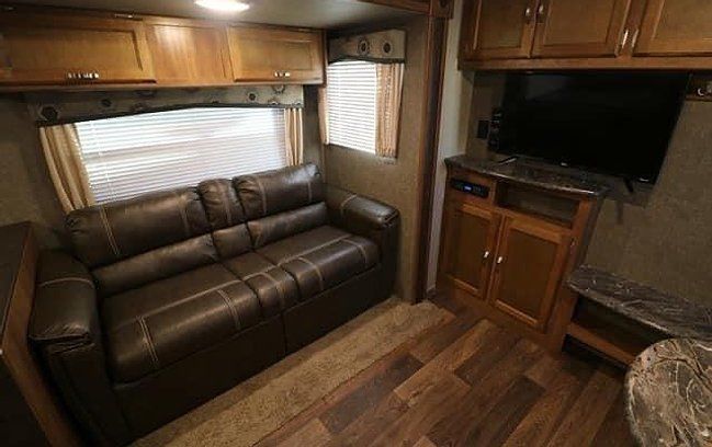 Photo 5 - 2018 Keystone Travel Trailer rental photo 7