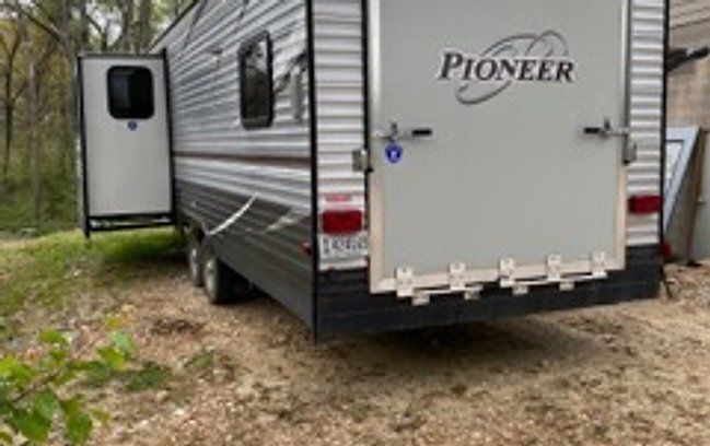 Photo 6 - 2020 Pioneer Toy Hauler rental photo 8