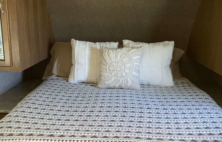 Photo 15 - 2016 Coachmen Travel Trailer rental photo 17