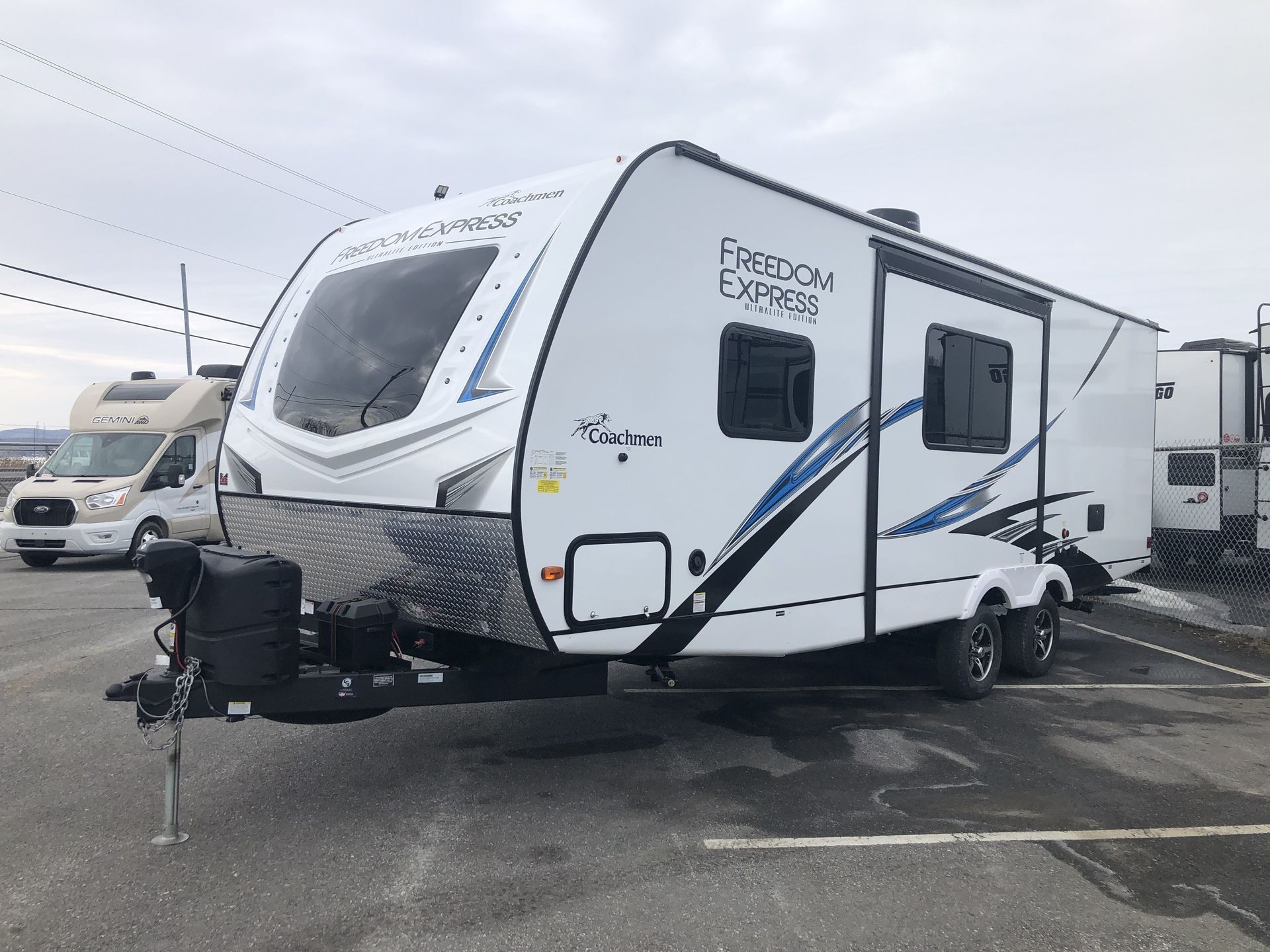 Photo 1 - 2021 Coachmen Travel Trailer rental photo 5