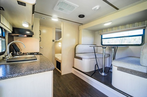 2019 Winnebago Micro Minnie 2100BH Travel Trailer for rent in Fort Lauderdale, FL