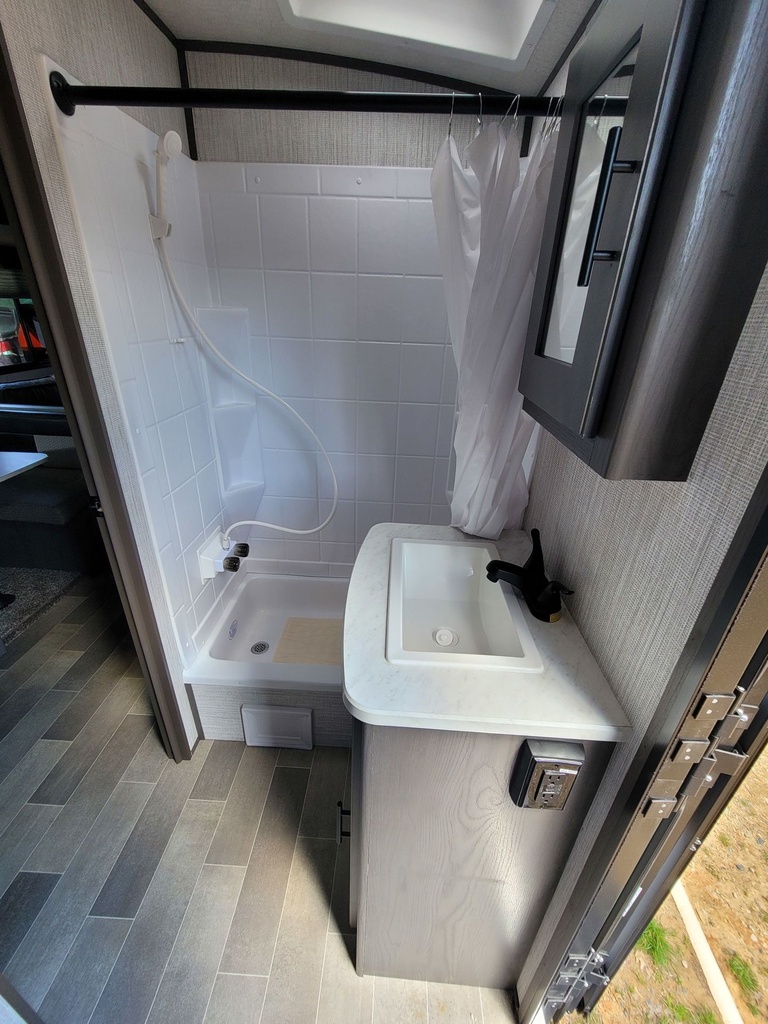 Photo 0 - 2021 Cruiser Rv Travel Trailer rental photo 5