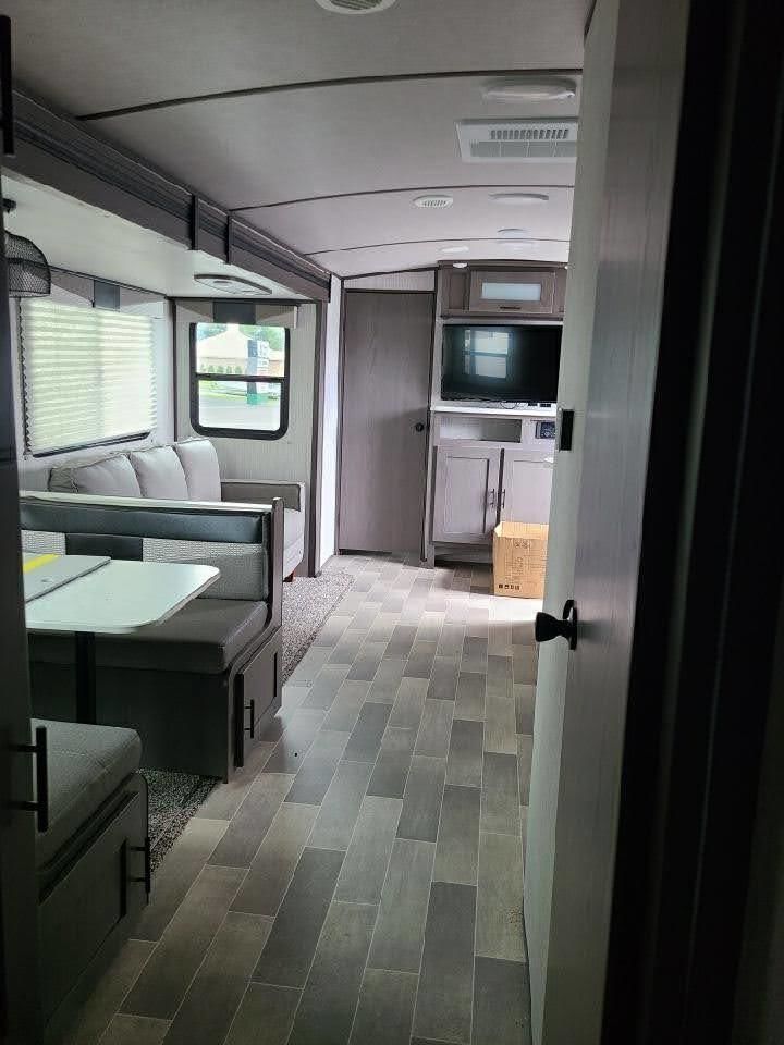 Photo 4 - 2021 Cruiser Rv Travel Trailer rental photo 17