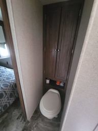 Photo 1 thumbnail 4