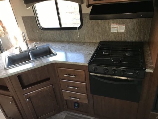 2016 HEART LAND Trailrunner Travel Trailer for rent in Brighton, CO