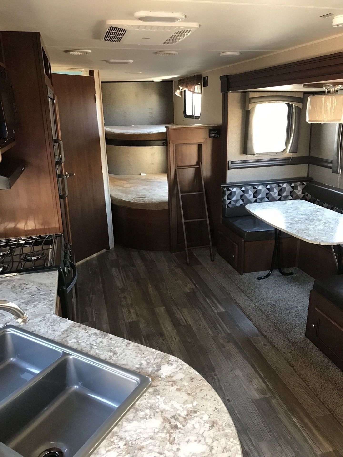 Photo 9 - 2016 HEART LAND Travel Trailer rental photo 11
