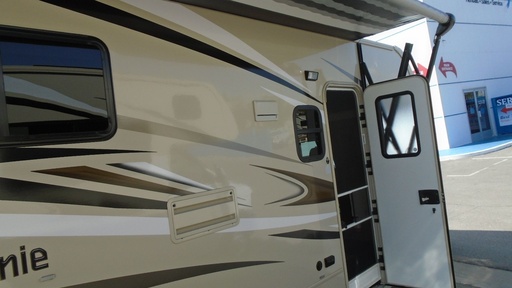 2020 Winnebago Industries, Inc. Minnie Winnie 22R Class C Motorhome for rent in San Dimas, CA