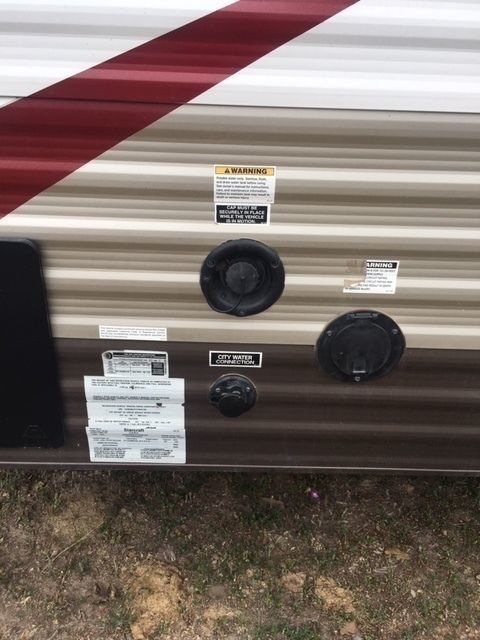 Photo 6 - 2015 Starcraft Travel Trailer rental photo 8
