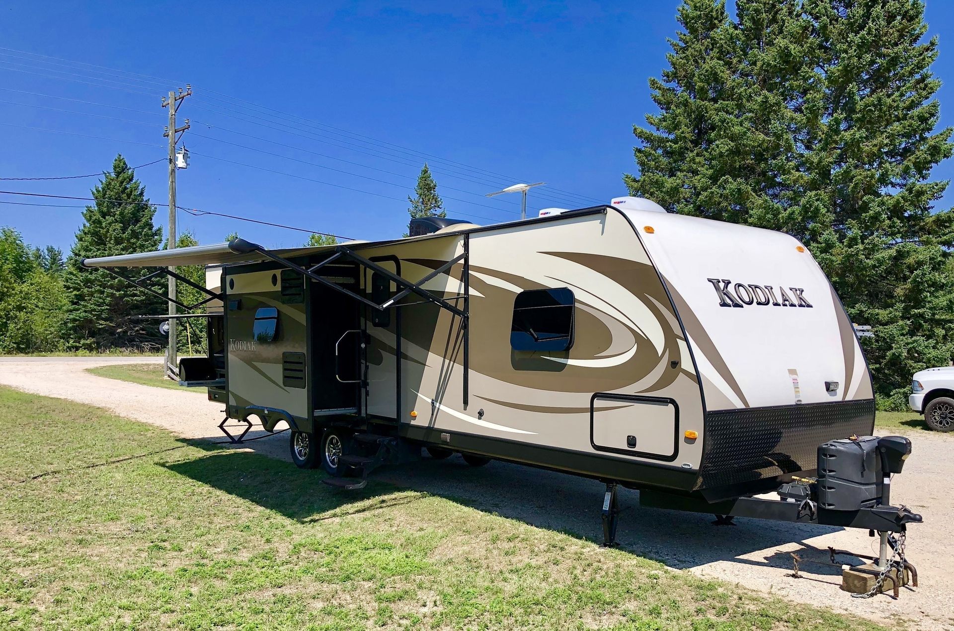 Photo 15 - 2015 Dutchman Travel Trailer rental photo 17