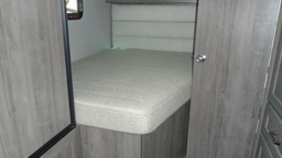 Photo 20 thumbnail 22
