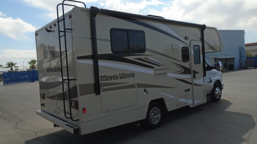 2020 Winnebago Minnie Winnie Class C Motorhome for rent in Long Beach, CA
