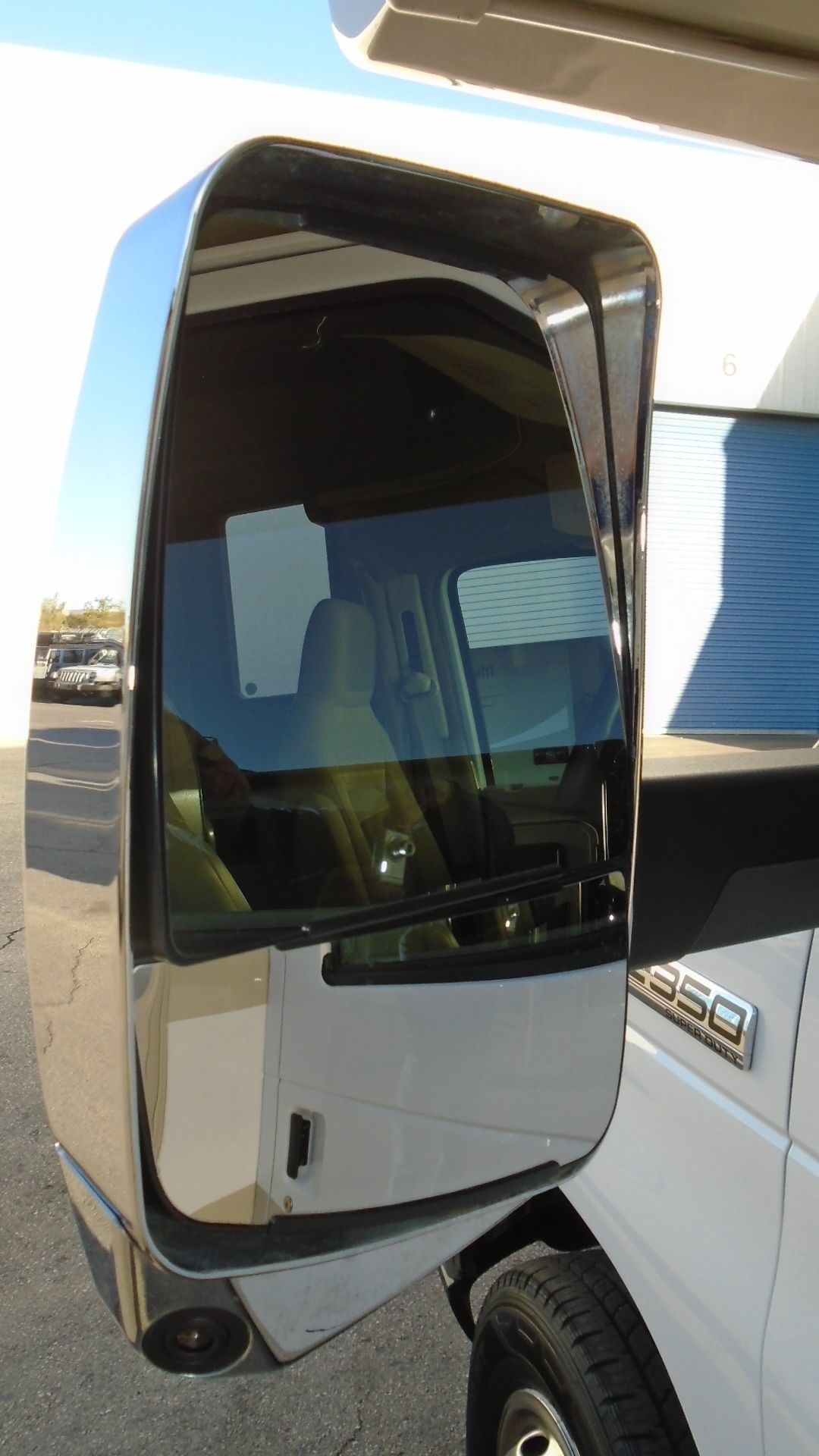Photo 4 - 2020 Winnebago Class C Motorhome rental photo 6