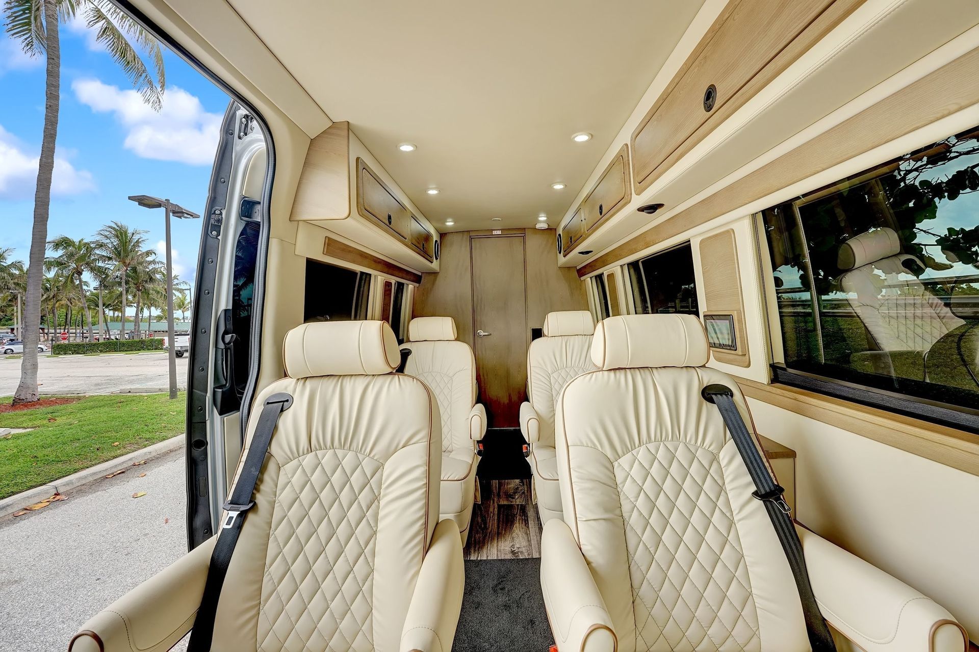 Photo 8 - 2021 Mercedes-Benz Class B Motorhome rental photo 10
