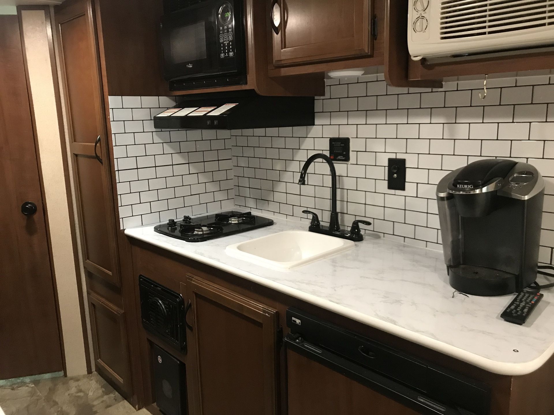 Photo 5 - 2016 Jayco Travel Trailer rental photo 7