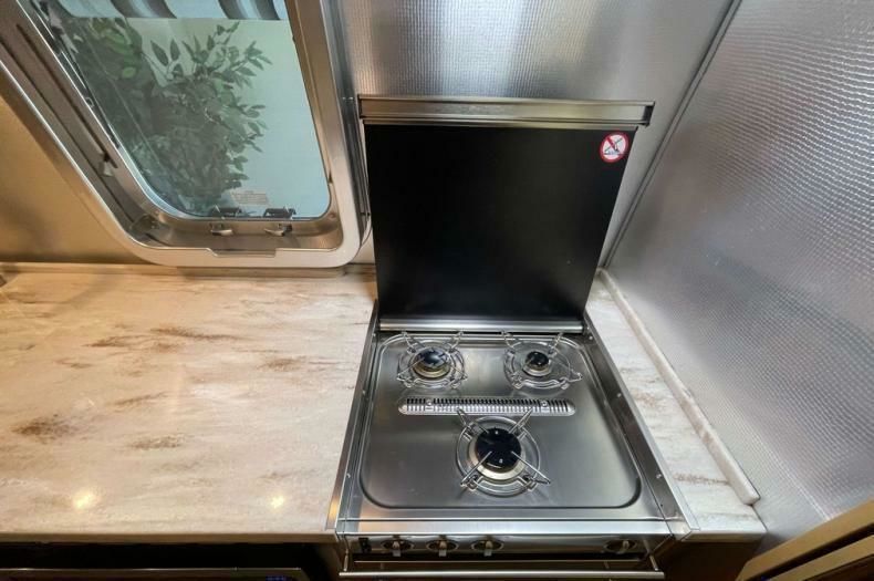 Photo 5 - 2019 Airstream Class B Motorhome rental photo 7