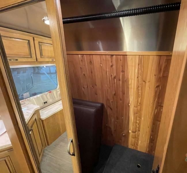 Photo 12 - 2019 Airstream Class B Motorhome rental photo 14