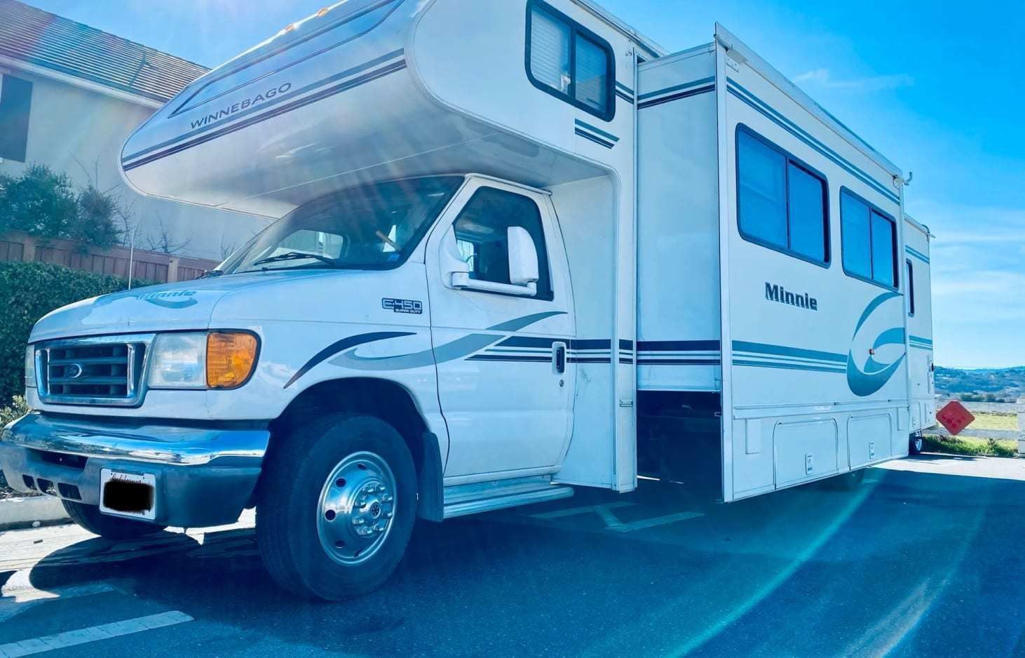 Photo 1 - 2005 Winnebago Class C Motorhome rental photo 11