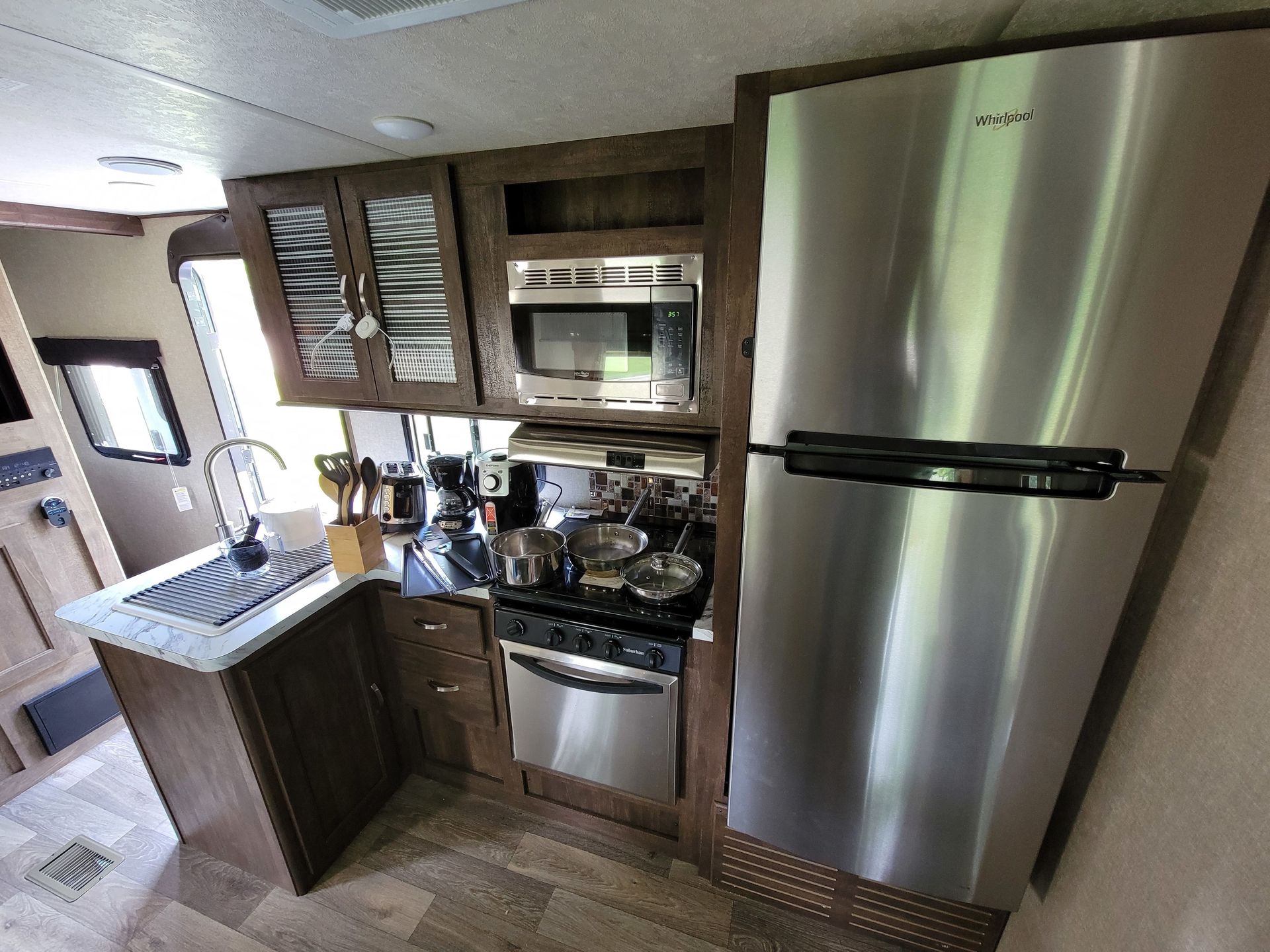 Photo 4 - 2018 Forest River Travel Trailer rental photo 6