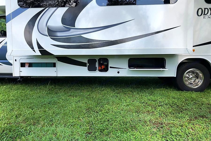 Photo 2 - 2021 Entegra Coach Class C Motorhome rental photo 4