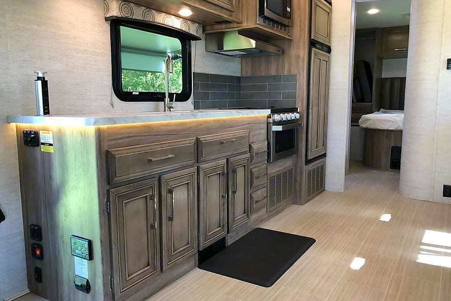 Photo 20 - 2021 Entegra Coach Class C Motorhome rental photo 22