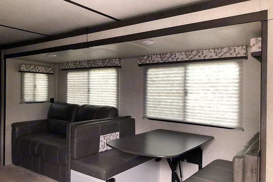 Photo 11 - 2020 Keystone Travel Trailer rental photo 13