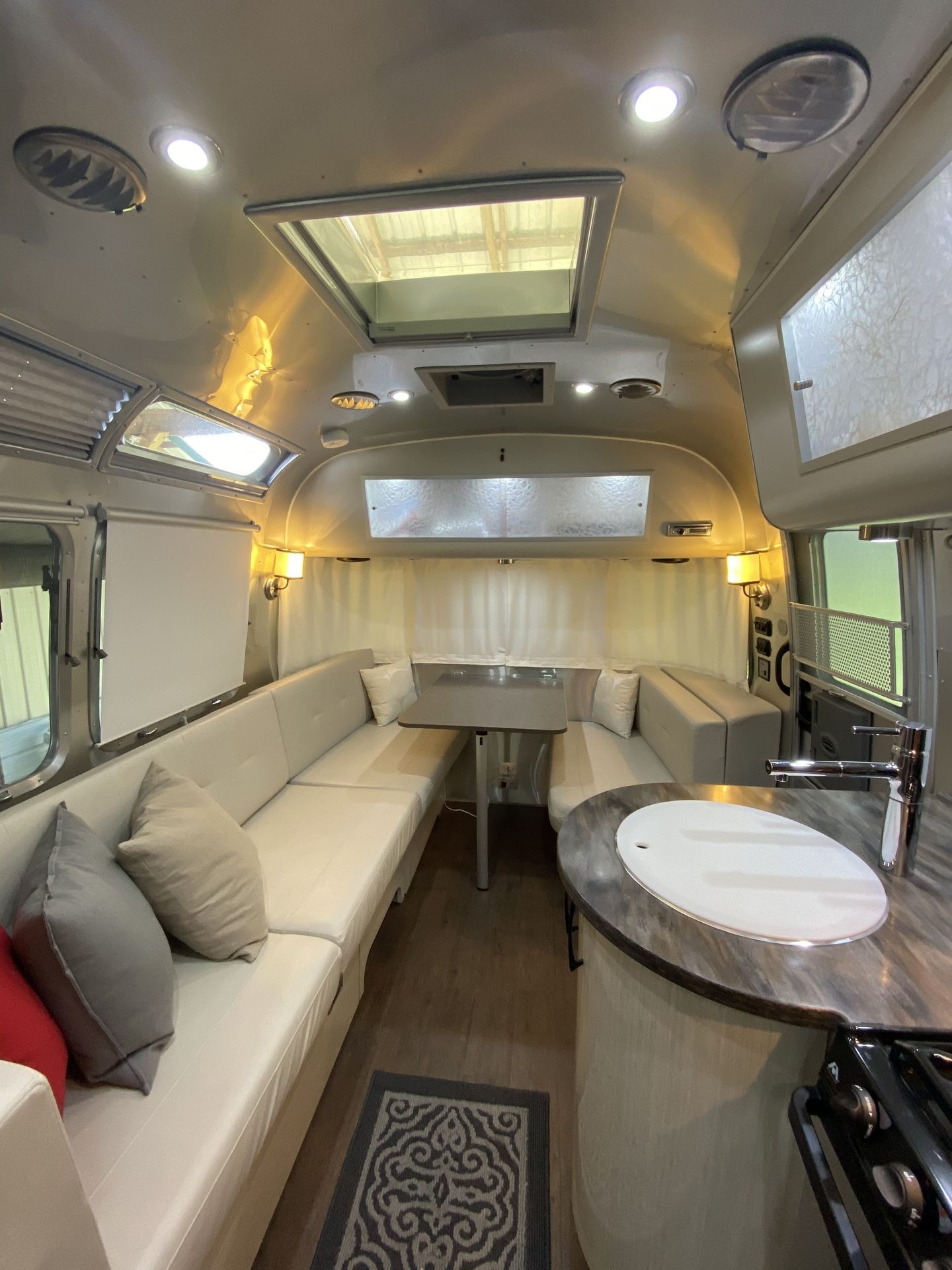 Photo 3 - 2016 Airstream Travel Trailer rental photo 5