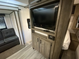 Photo 8 thumbnail 10