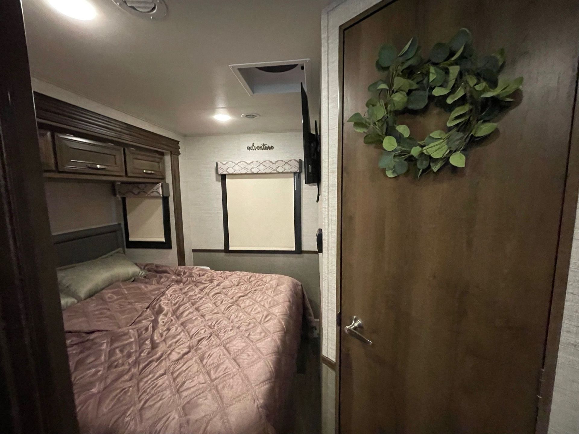 Photo 9 - 2021 Jayco Class A Motorhome rental photo 11