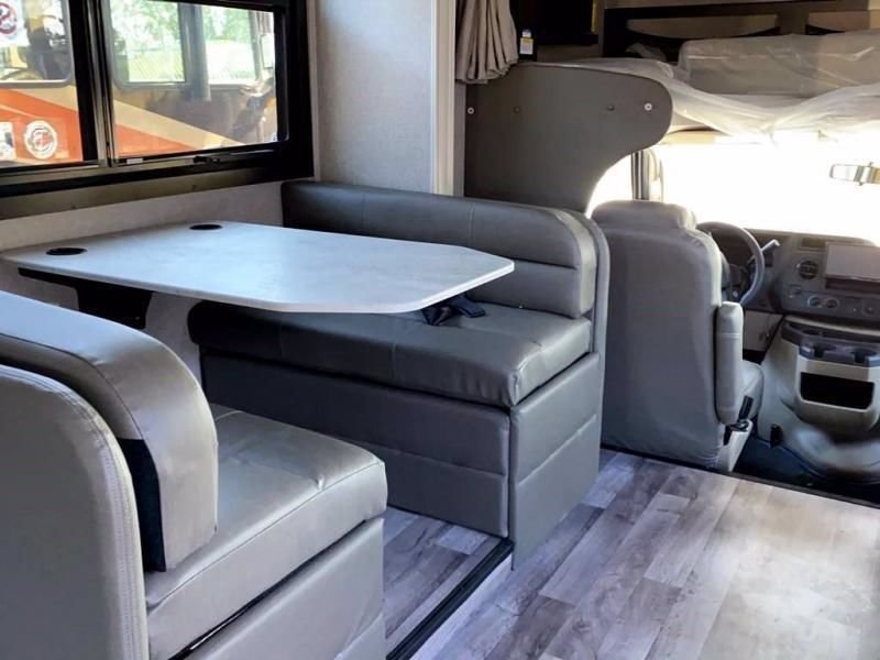 Photo 9 - 2021 Jayco Class C Motorhome rental photo 11