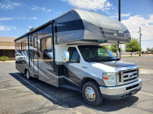 2012 Fleetwood Jamboree Sport 31N Class C Motorhome for rent in Yuma, AZ
