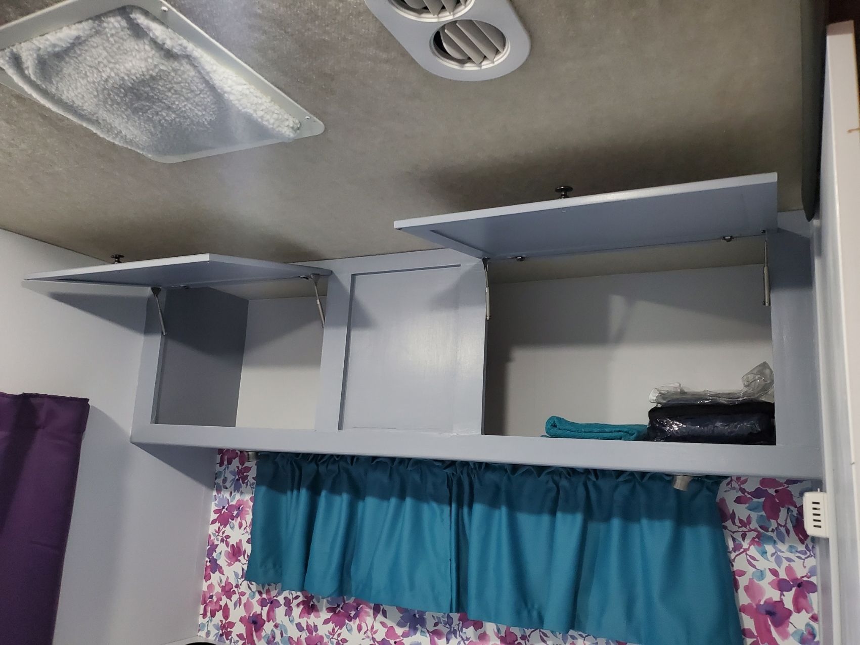 Photo 41 - 2012 Fleetwood Class C Motorhome rental photo 43