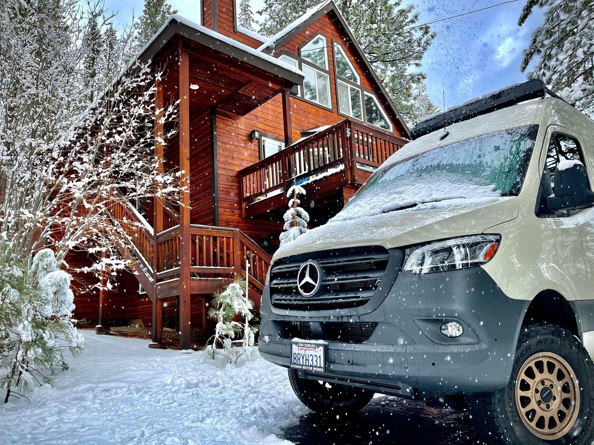 Photo 5 - 2021 Winnebago Class B Motorhome rental photo 7