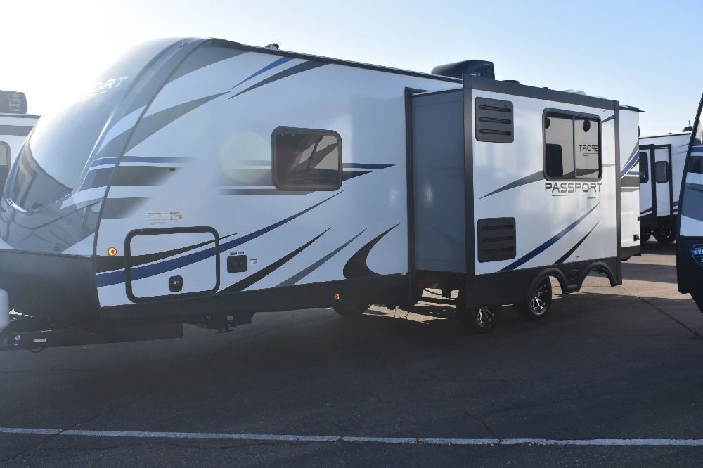 Photo 1 - 2021 Keystone Rv Travel Trailer rental photo 3