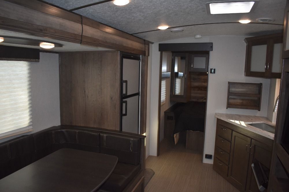Photo 7 - 2021 Keystone Rv Travel Trailer rental photo 9